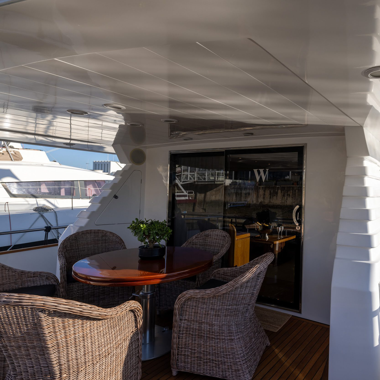 Carrousel Exterieur Alalunga 640 x 640