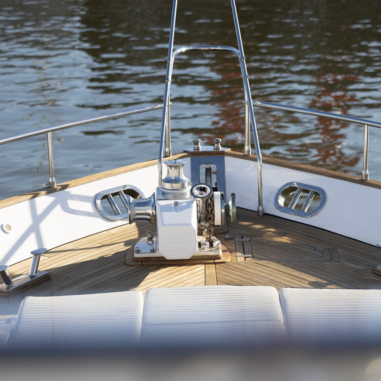 Carrousel Exterieur Alalunga 640 x 6402