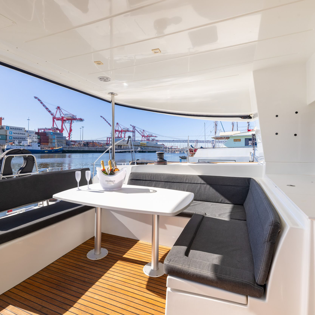 Carrousel Exterieur Lagoon 640 x 6402