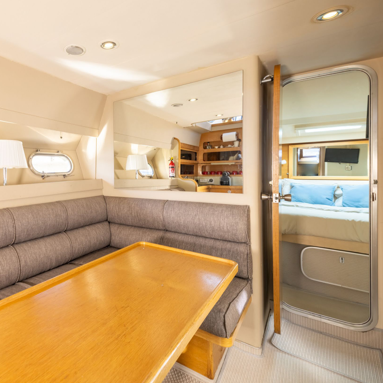 Carrousel Interieur Princess 640 x 6402